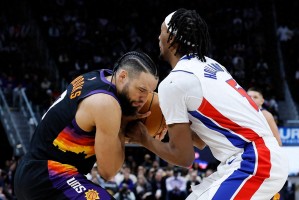 乐鱼app下载-堪称翻版火箭！残阵将东部第一逼入绝境 杜兰特1换8含金量又提升